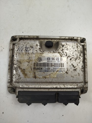 Original volkswagen Motorsteuergerät ECU  030906032CG   0261207178