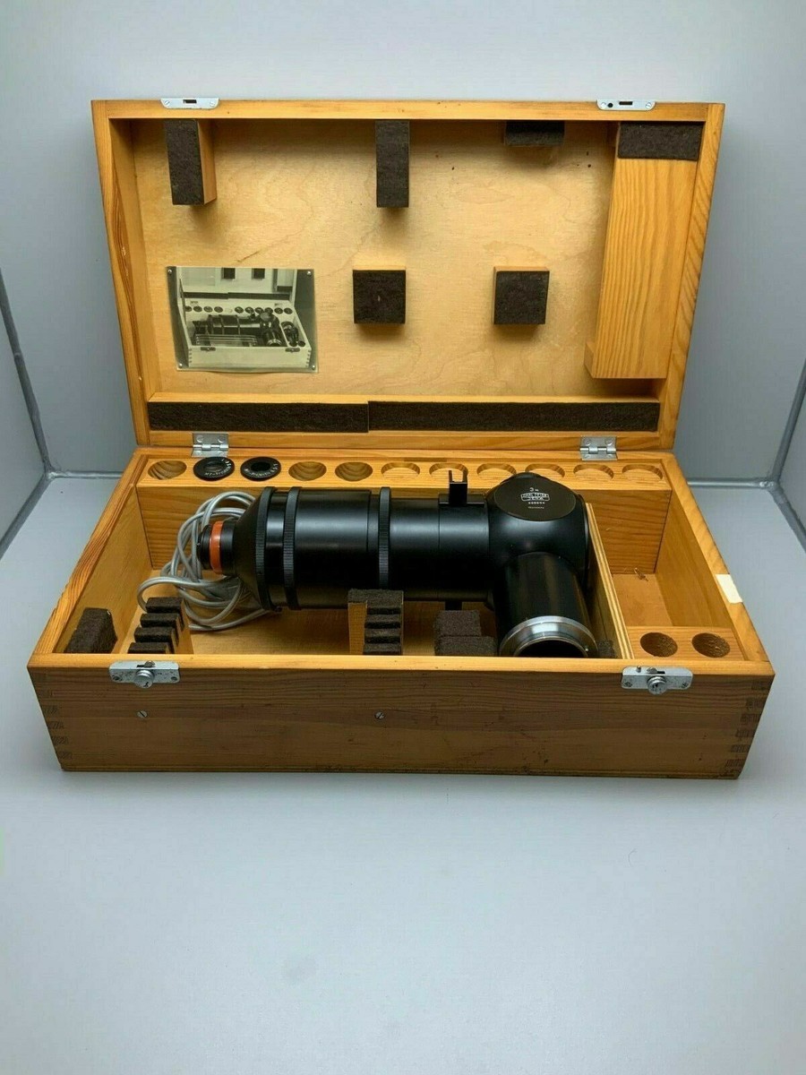 CARL ＺＥＩSS ＪＥＮＡ Legendary binoculars - Carl Zeiss Jena Deltrintem 8x30 - Carl