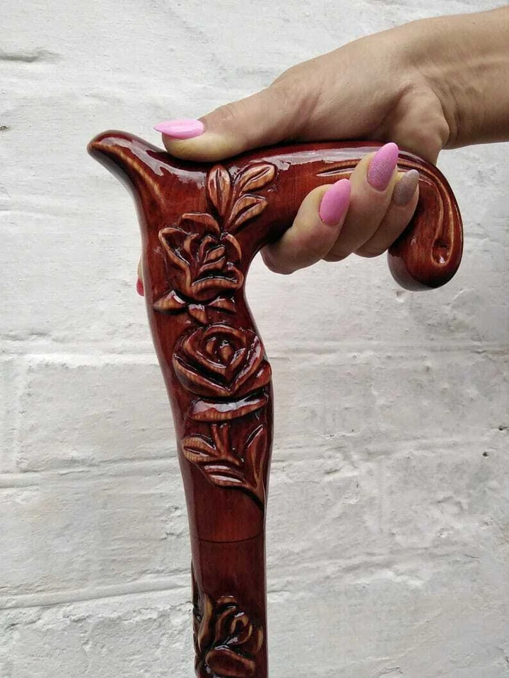 Canne De Marche Pour Femme Design En Bois Sculpté À La Main - Photo 2/4