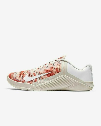 Nike Women's Metcon 6 Training Shoes 