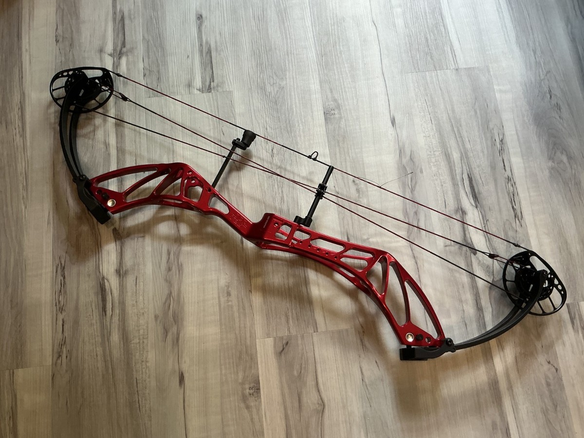 その他 SooyaStudio Red Bow Mori TTF 2024 PSE 2019 Red 60# Perform X 3D Bow *Mint Condition* Purchased New