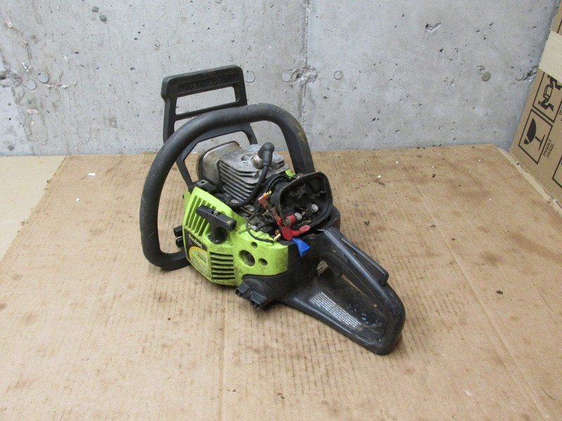 Poulan P3816 Chainsaw for parts