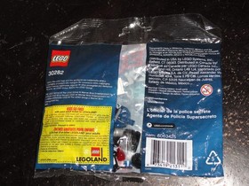 LEGO 2014 THE LEGO MOVIE #30282 SUPER SECRET POLICE ENFORCER POLY BAG (WRINKLED)