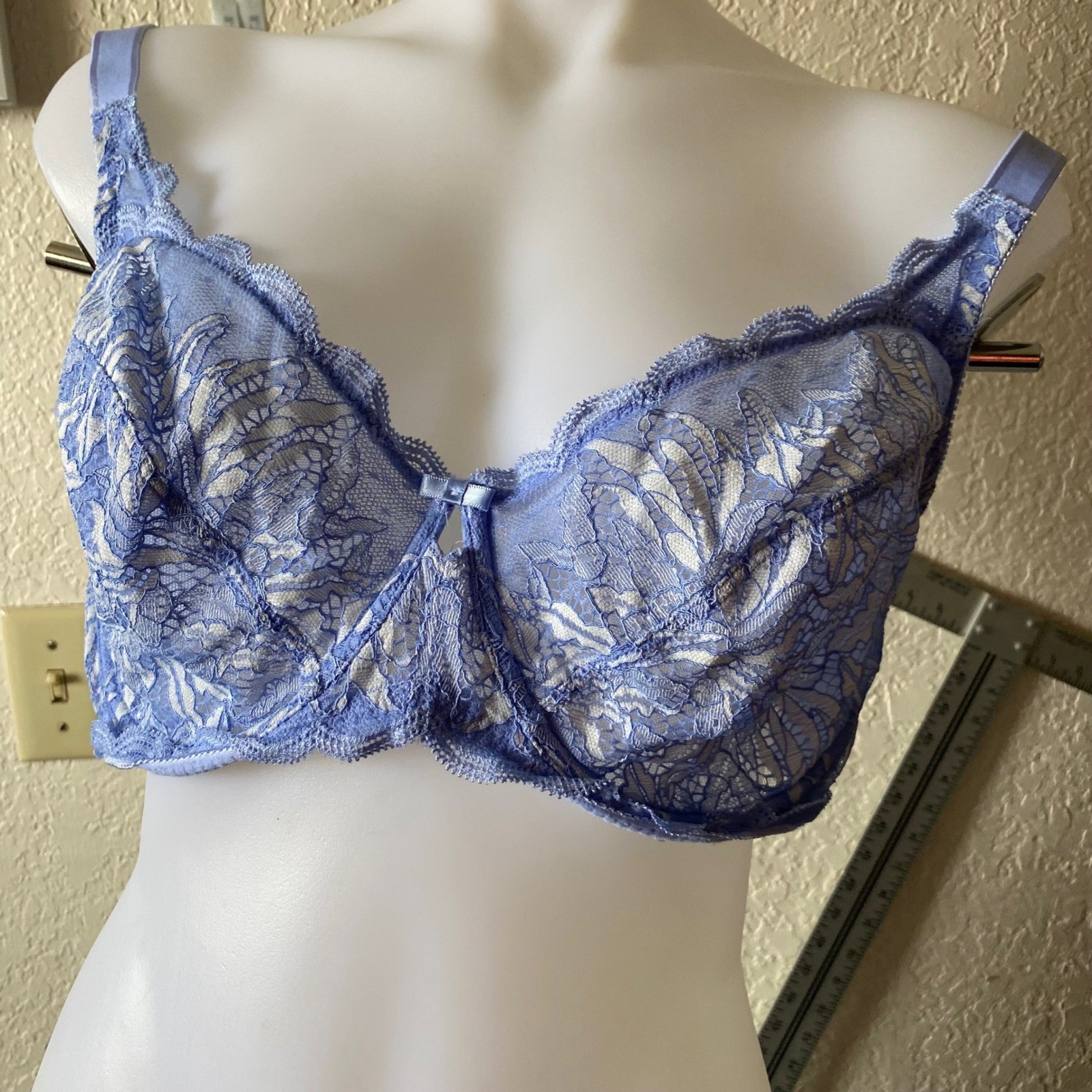 Paramour Lace Bra Underwire Support Everyday Comf… - image 1