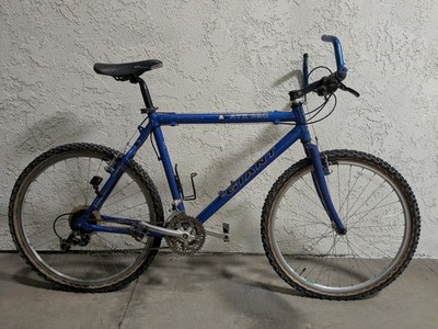 Giant Mountain Bike atx 890 20 Inch Frame