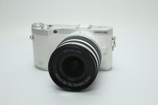 2013 Samsung NX300 SMART Compact System Camera with 18-55mm Lens - White