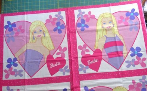 Cuadrados de tela artesanal Mattel