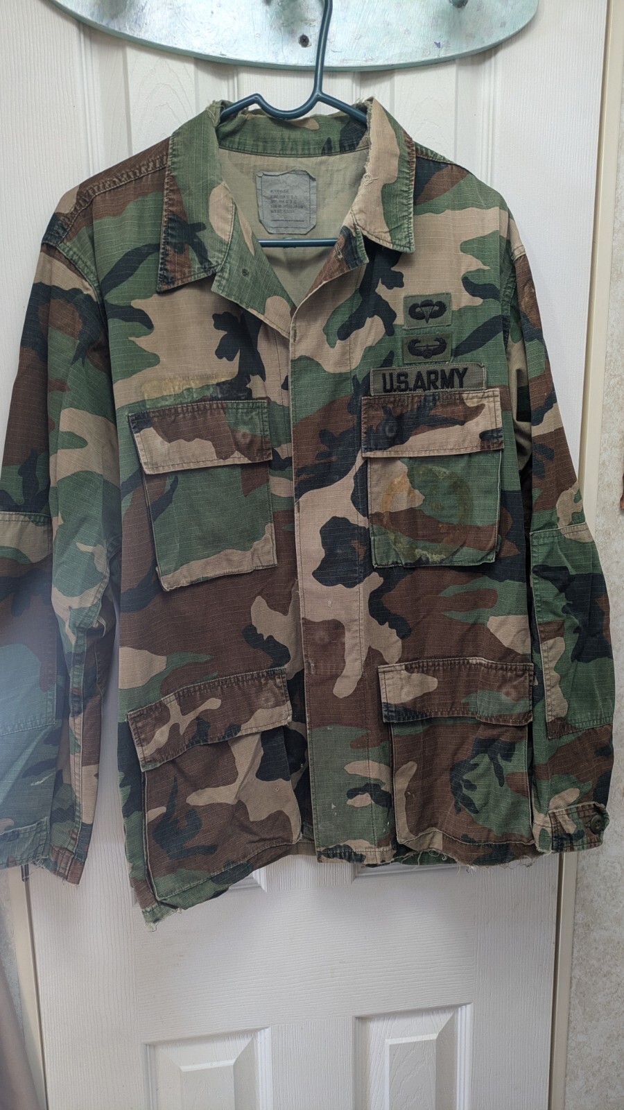 Us Army BDU Summer Coat Woodland Camo Distressed SIZE Med/Reg Combat Patches