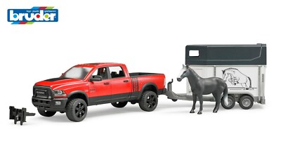 Bruder Spielzeug 02501 RAM 2500 Power Wagon Jeep mit Pferdeanhänger Pferd Neu