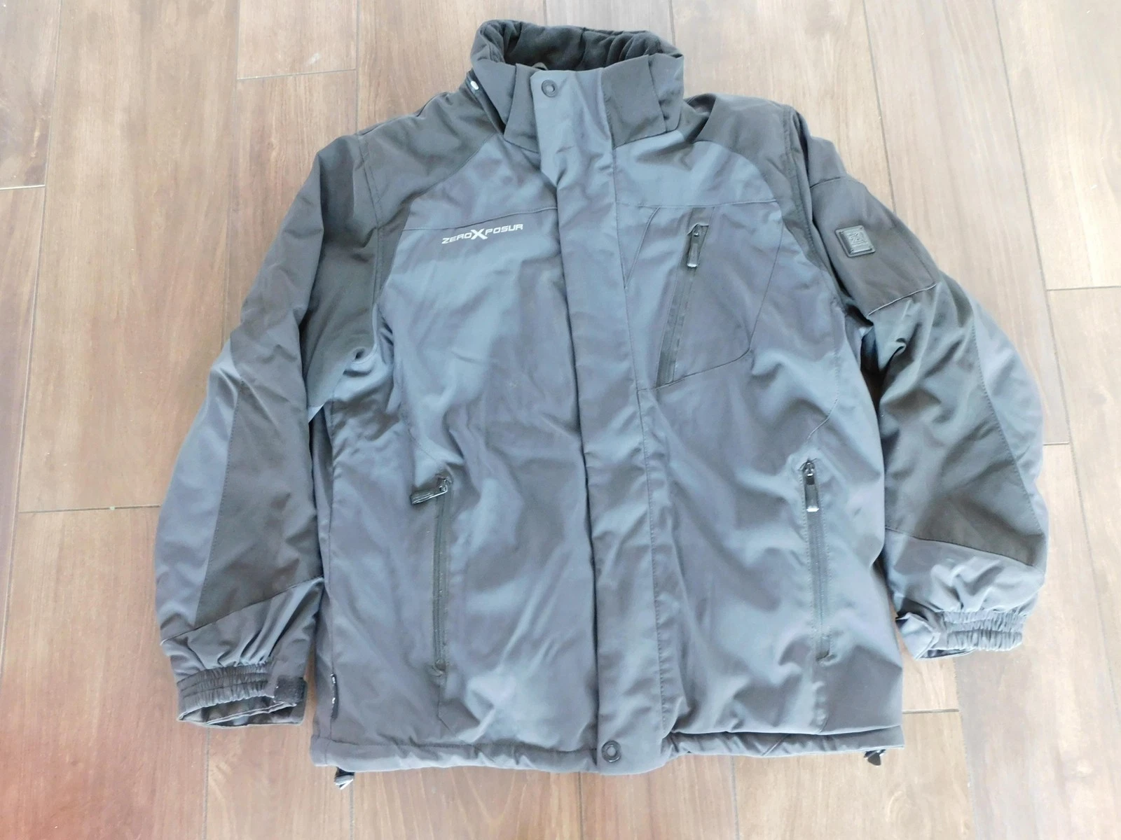 ZeroXposur Jacket Mens Medium Black Gray Hooded Winter Coat Water Resistant Warm