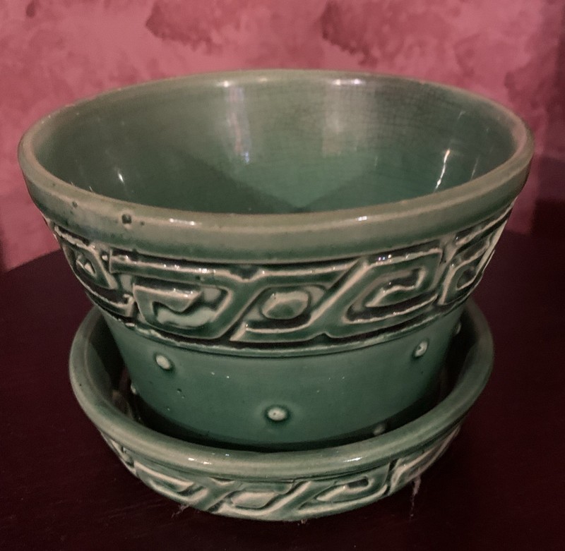 VTG  McCoy Pottery Planter Greek Key? Green Hobnail 3.5” Tall  NEW OLD STOCK!!!