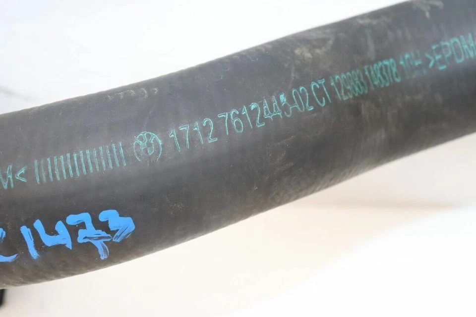 2014 BMW X1 Radiator Coolant Hose OEM Used Foto 3 de 4