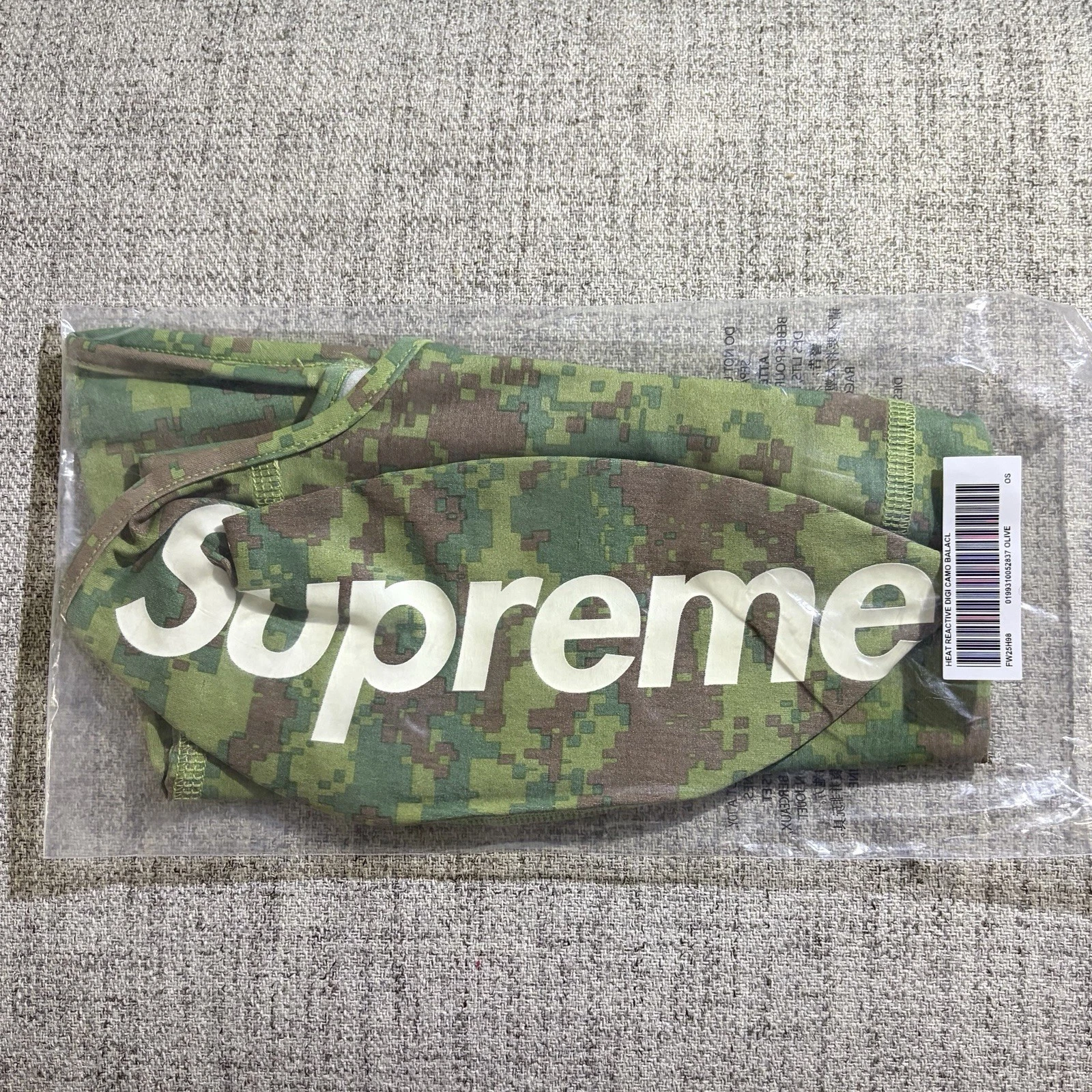NEW Supreme Heat Reactive Digi Camo Balaclava (FW25) Olive