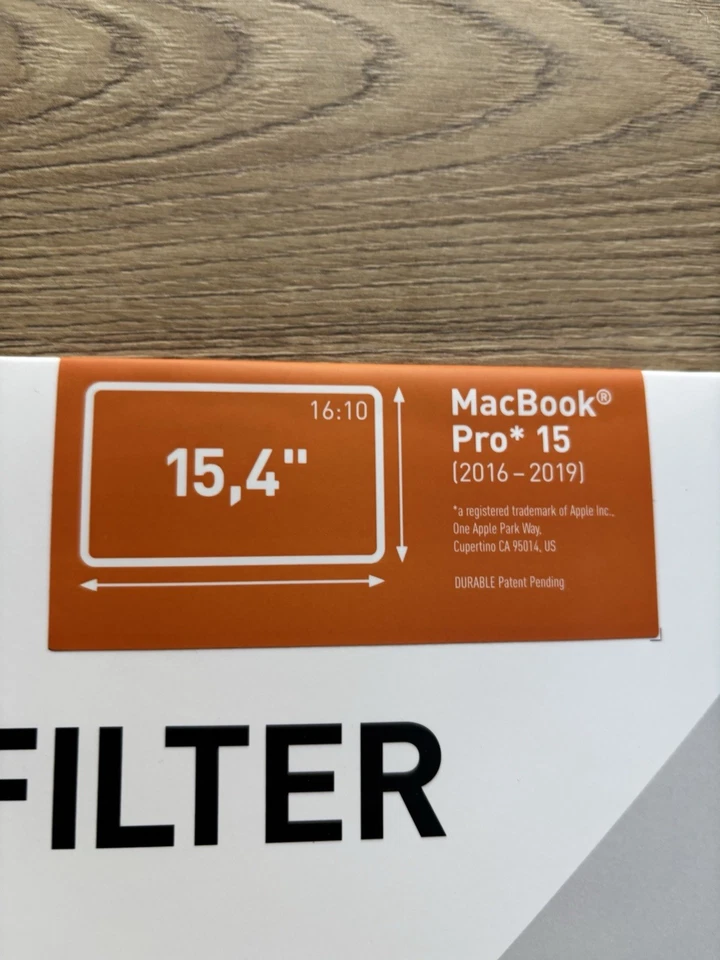 Durable Privacy Screen Overlay Filter Magnetic 15.4” MacBook Pro 15 Laptop - Image 2 of 4