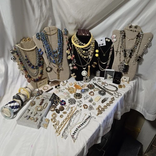 Vtg Rhinestone Lot 135 Necklace Trifari  Goldette Bracelet Florenza Sign Unsign