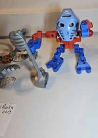 LEGO BIONICLE: Takua and Pewku (8595) 100% Complete.  No Box Or Manual. 
