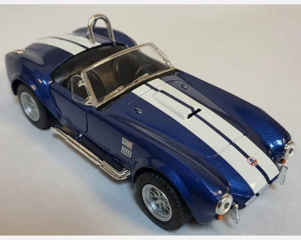 Kinsmart 1965 Shelby Cobra 427 S/C Diecast Metal Model Car 1:32 Pull Back Go Act - Image 3 of 4