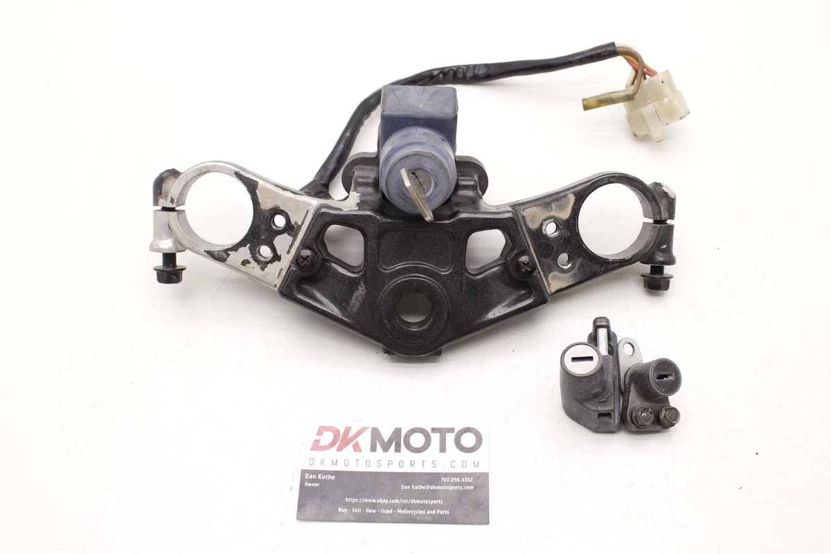1987 kawasaki ninja 750r OEM FORKS UPPER TRIPLE TREE CLAMP R7.BX7
