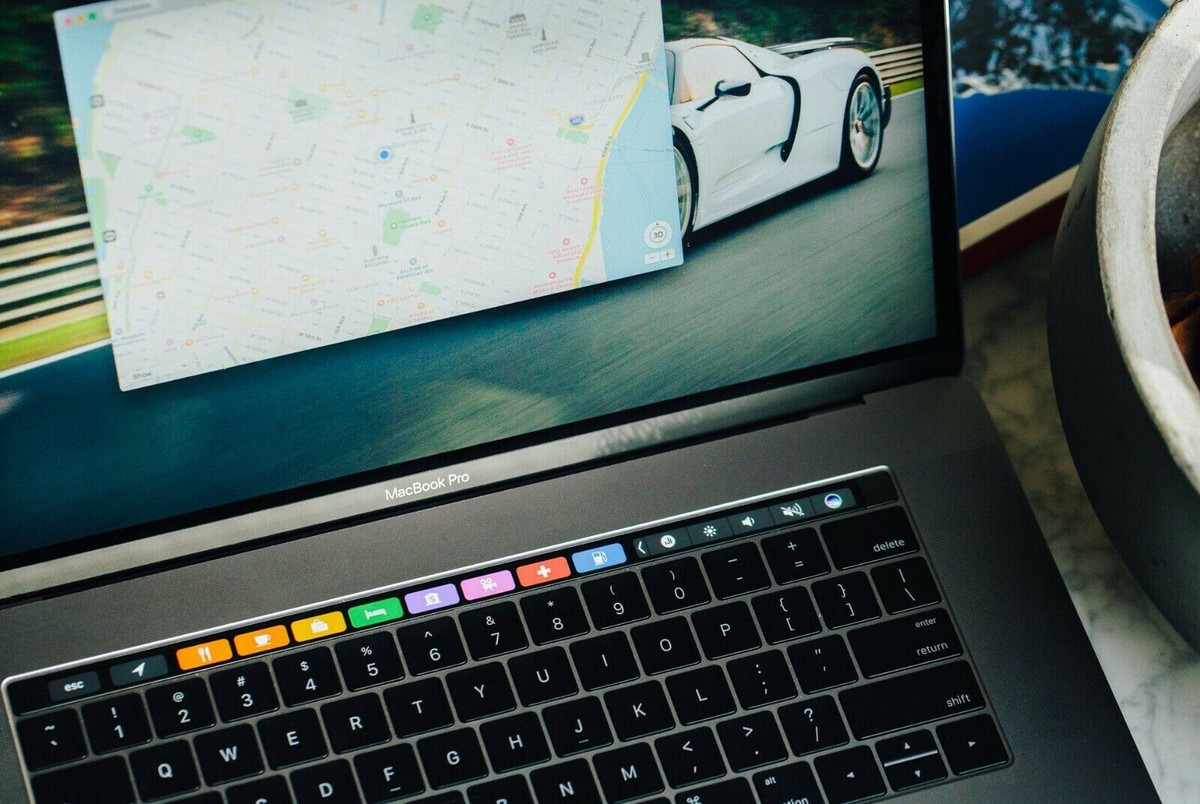 上位　MacBookPro 15インチ 2019 Sequoia 8 core _57.PNG?set_id=880000500F