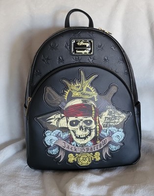 Loungefly Disney Pirates of the Caribbean Jack Sparrow Skull  display picture 1