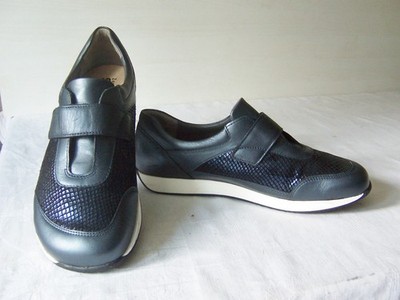 ''HELVESKO'' Gr.42 Herren Sneaker/Halbschuhe/Klettverschluß Leder blau  neuwertig