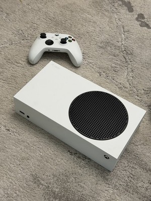 Microsoft Xbox Series S 1883 Console Gaming L White W/ Controller & Cables READ