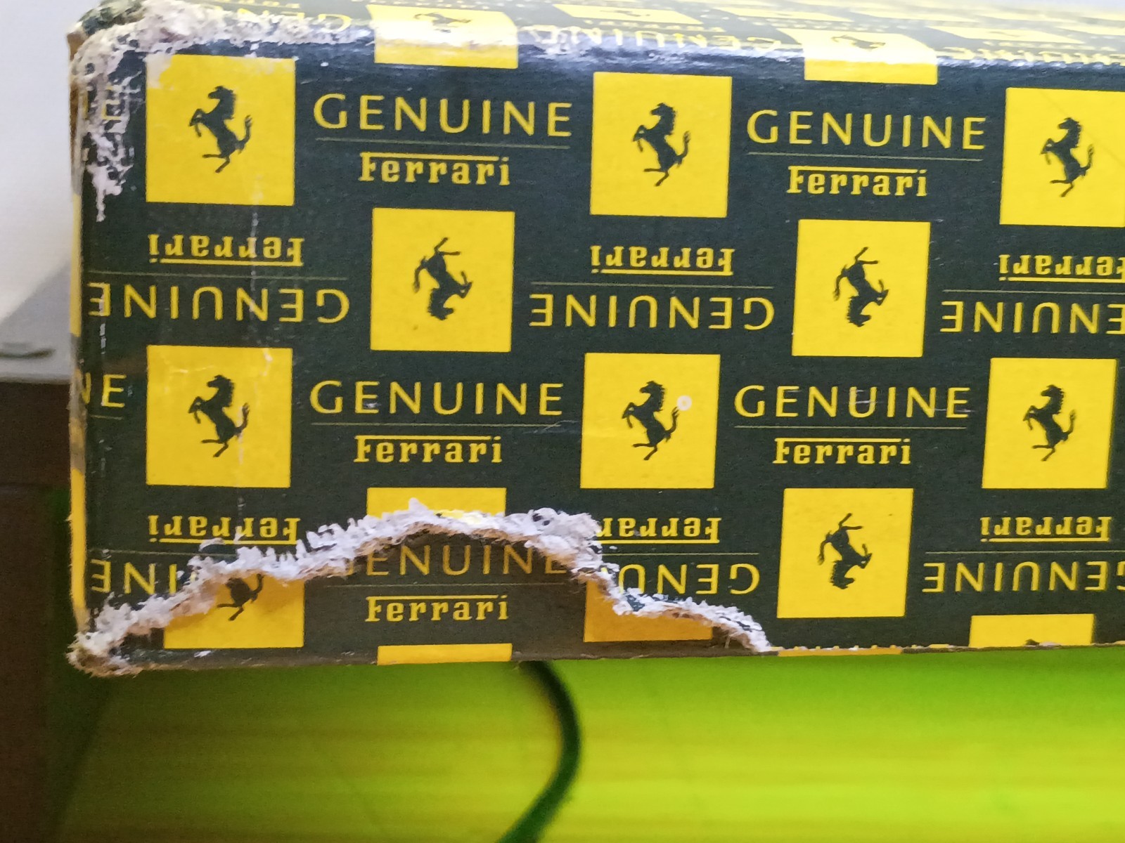 Genuine Ferrari 000252154 Air Filter 