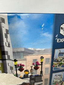 LEGO Creator Expert 10243 Parisian Restaurant 2469 Pieces