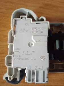 Bosch WAQ284G1  Waschmaschine  Türverriegelung Schloss 19443  DKS62