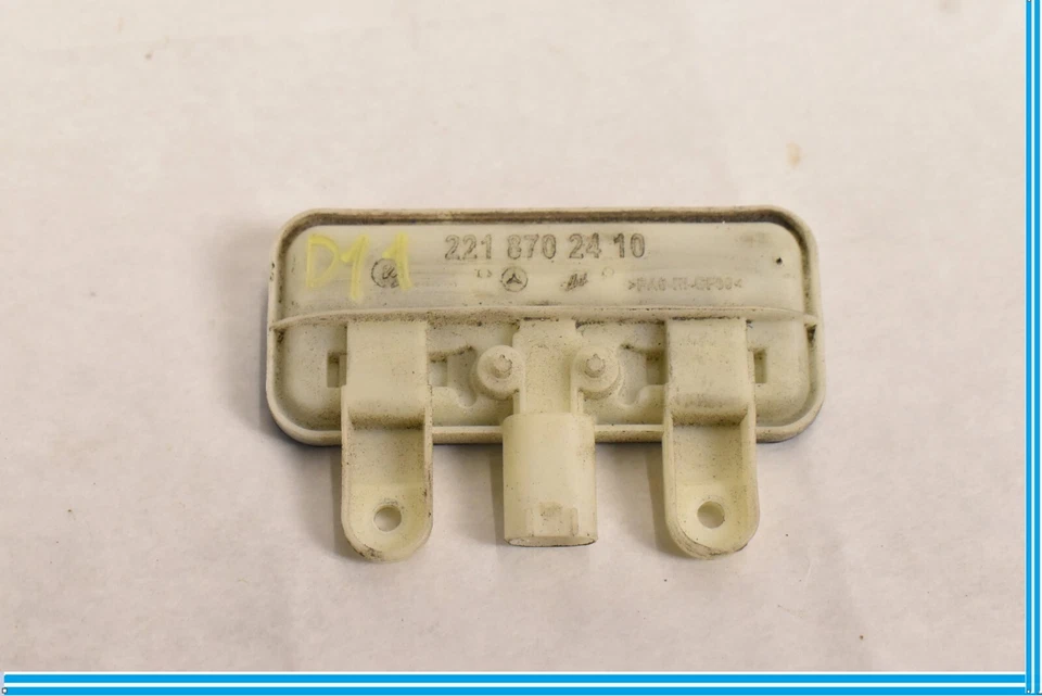 07-16 Mercedes W218 CLS63 E350 S550 maletero trasero liberación manija abierta OEM Foto 2 de 4