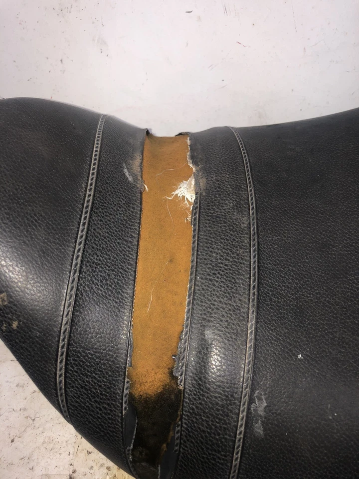 Kawasaki GPZ-750 1984 asiento, 53001-1417 Foto 4 de 4