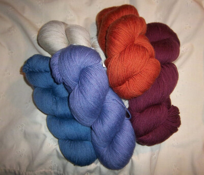 cascade heritage 150 ~ fine / sport sw yarn ~ 5.25 oz / 492 yds ~ pick color