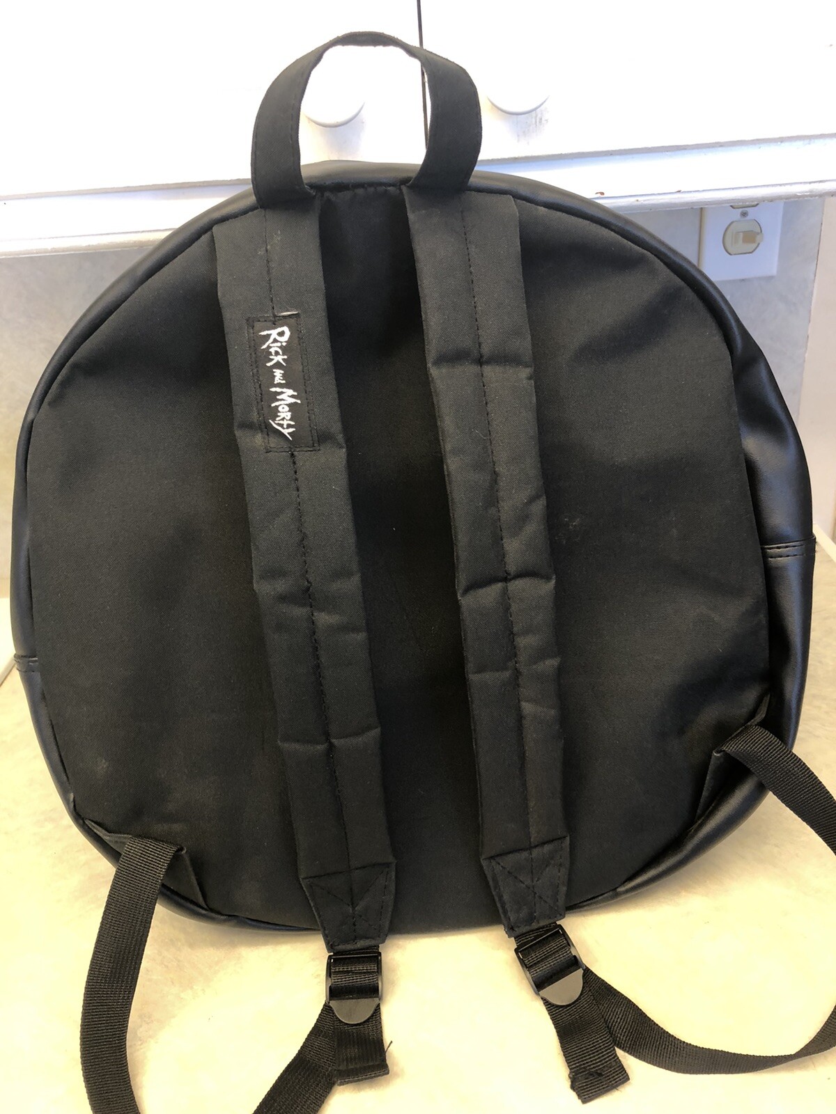 Bioworld Rick & Morty Portal Backpack Gem