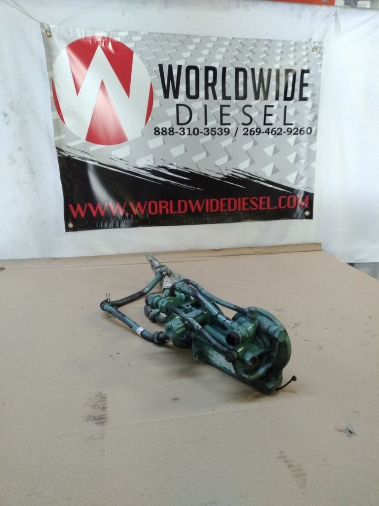 MACK / Volvo MP8 / Volvo D16 Fuel Filter Base F0074101 eBay