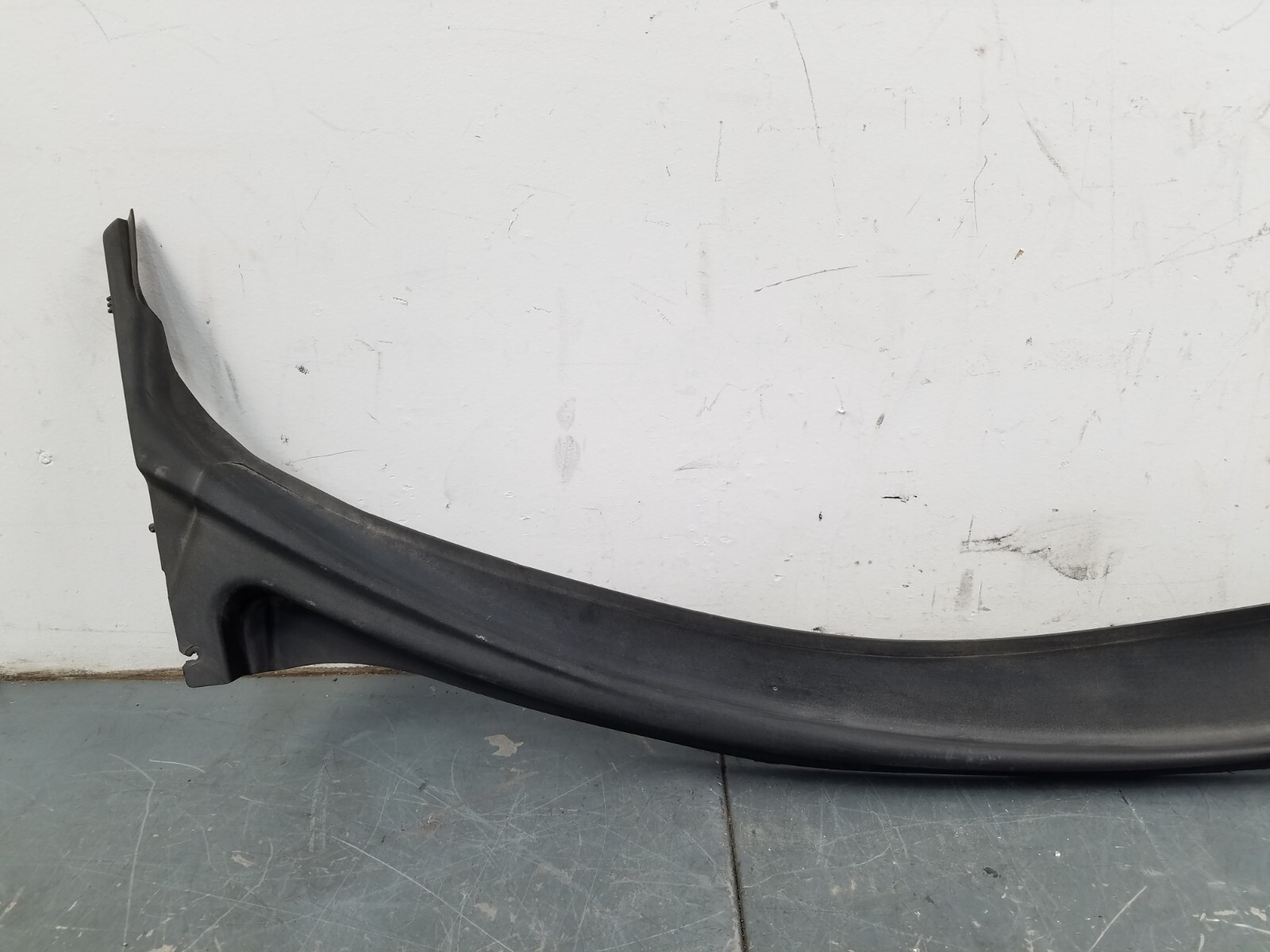 2007 Chevy Corvette C6 Z06 Windshield Wiper Cowl Damage 7228 P9 eBay