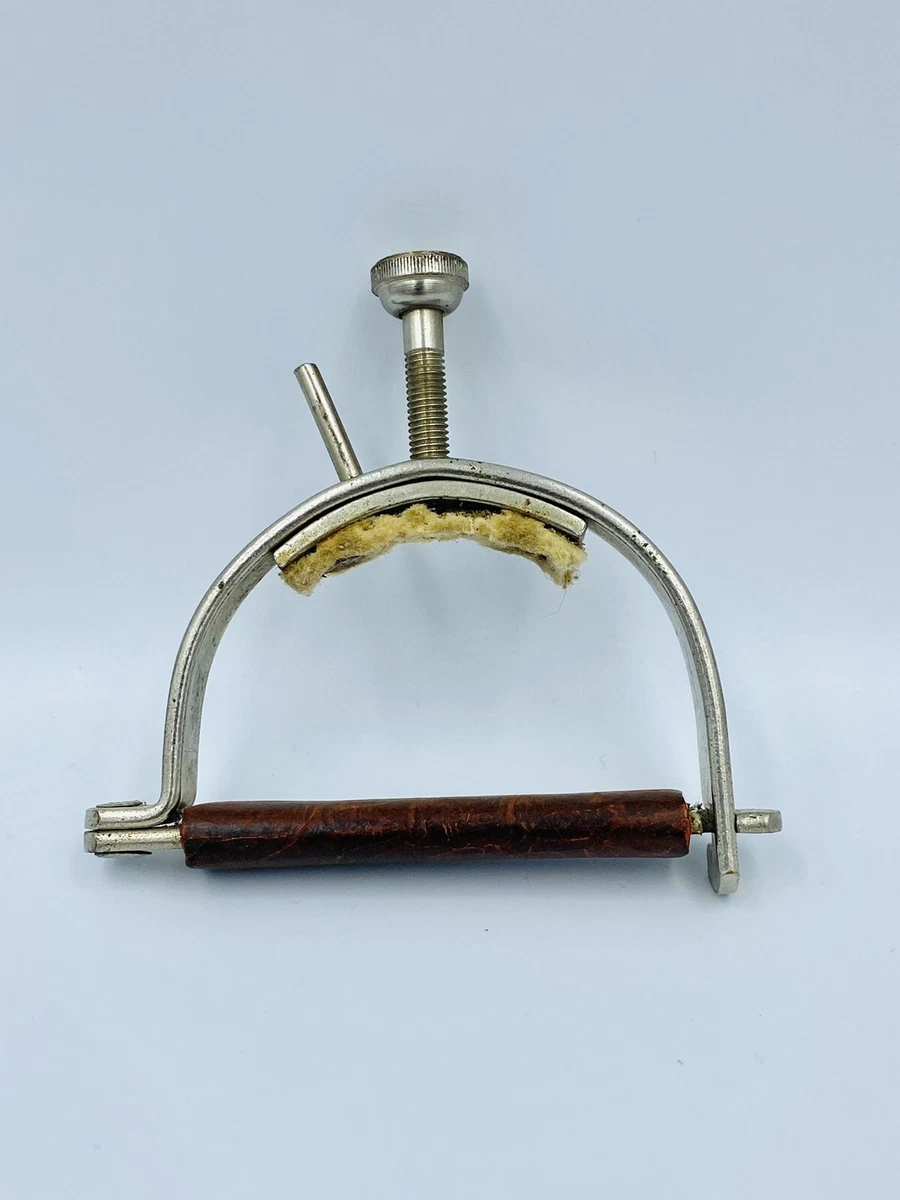 Vintage guitar capo deals