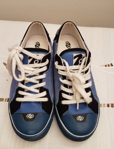 boys heelys size 2