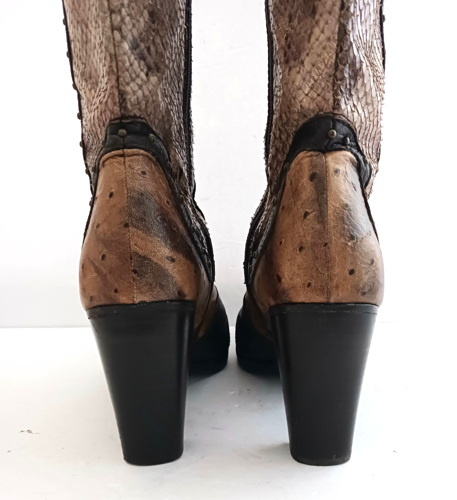 Stuart Weitzman Stampede Brown Croco Python Ostri… - image 9