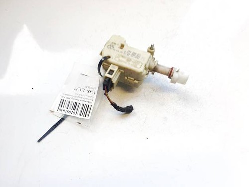 1j0810773b Stellmotor Microschalter, Heckklappe Heckklappenschlos DE2681640-55