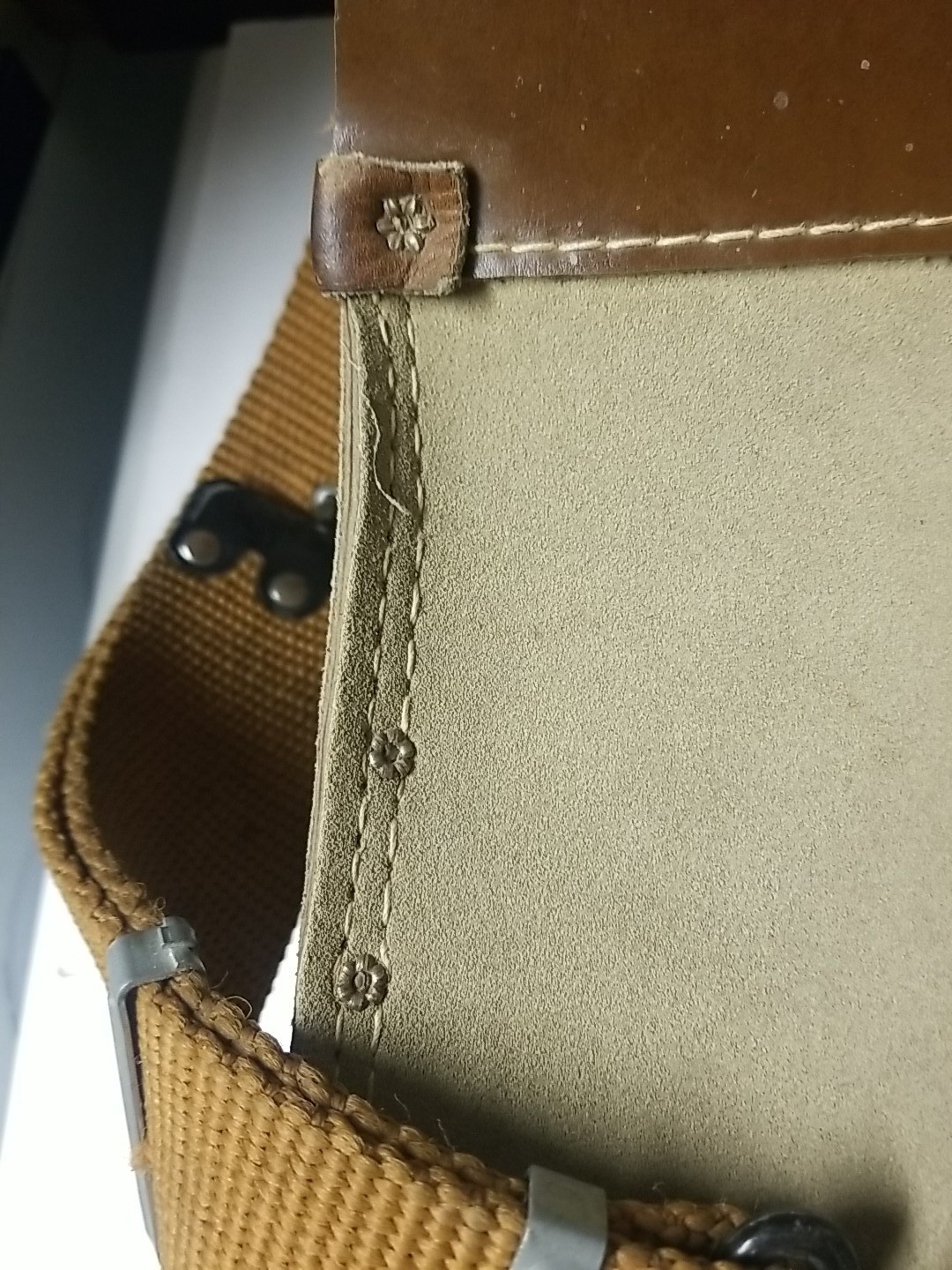 Vintage Action Leathercraft ALB 423L Nail Tool Bag 6 Slots With Web Belt