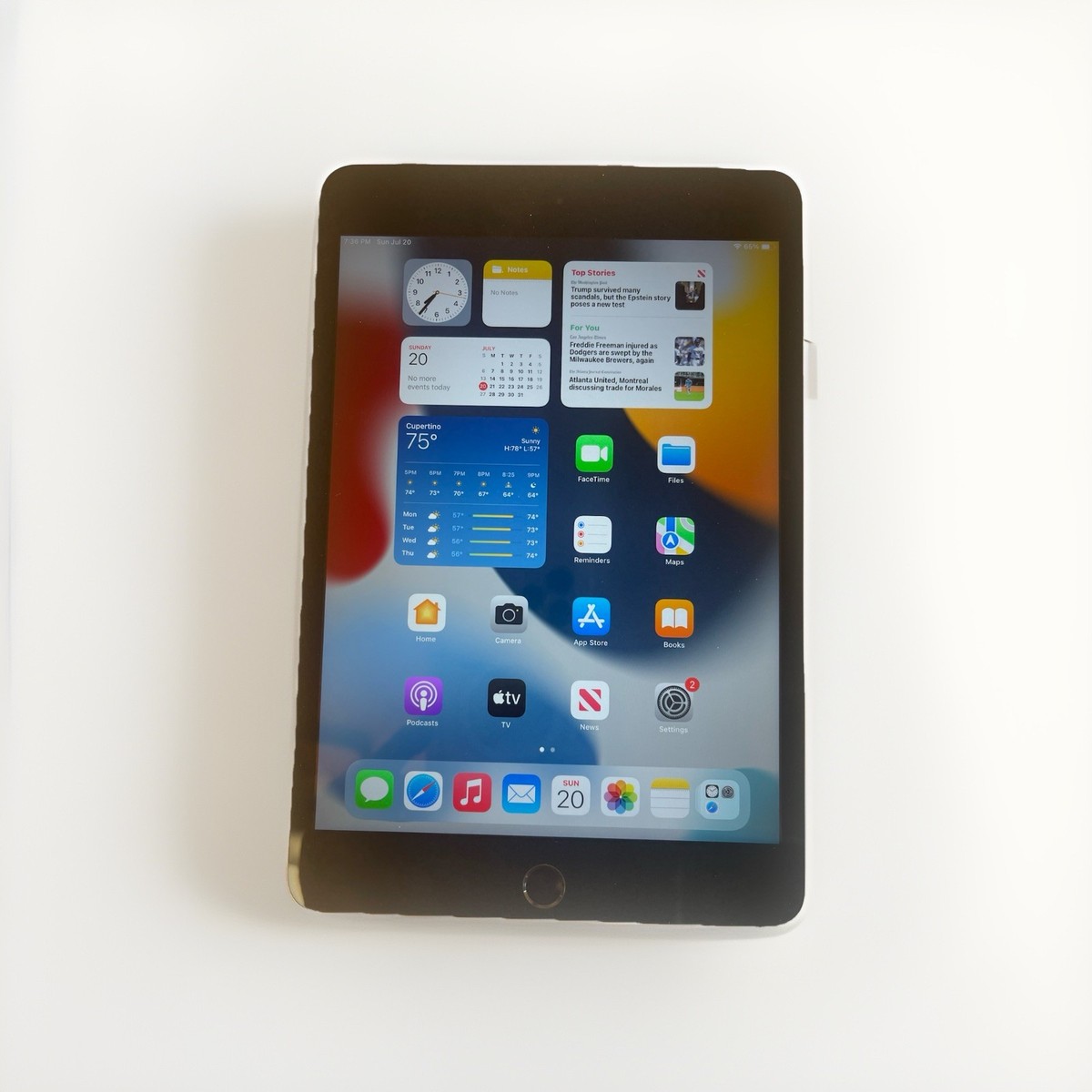 iPad mini4(A1550）本体128GB Amazon.com : Apple iPad Mini 4, 128GB, Space Gray - WiFi
