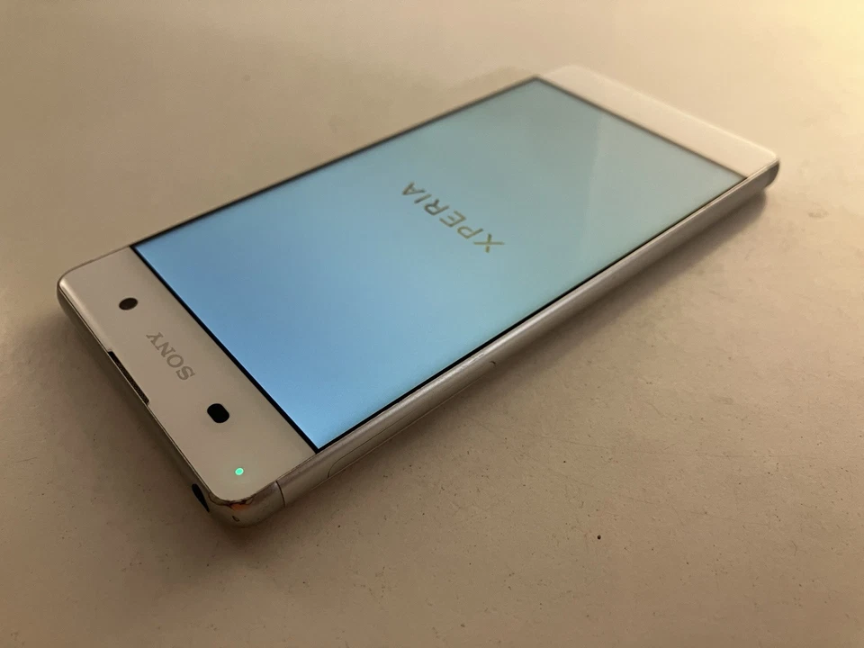 Smartphone Sony Xperia XA - Android - Per Parti di Ricambio - LEGGI! - - Immagine 4 di 4