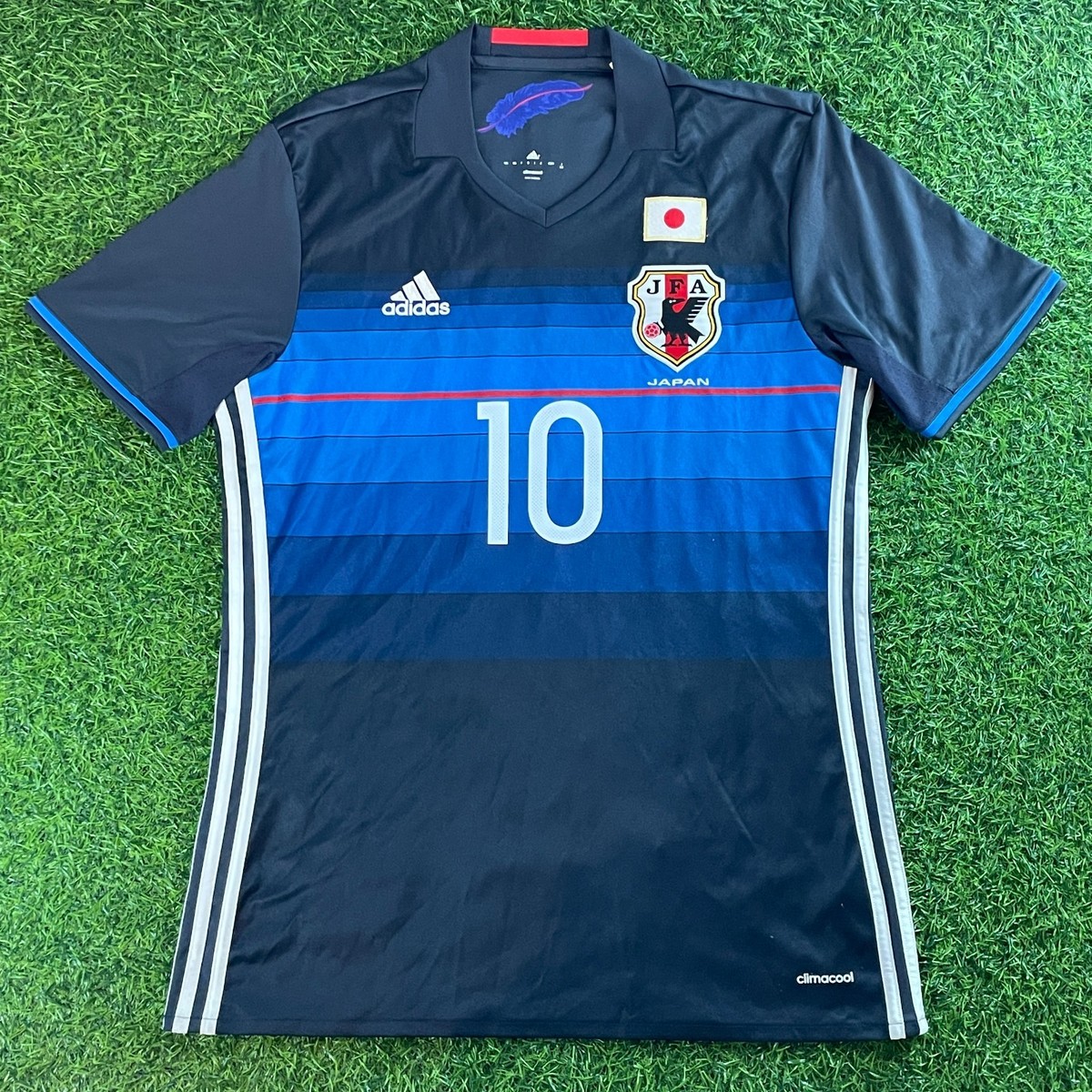 Shinji Kagawa - Japan 2016 2017 Official Home Jersey Shirt Kit