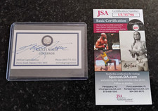 NOTORIOUS KRISTI NOEM - SIGNED BUSINESS CARD - AUTHENTICATED / CERTIFIED BY JSA