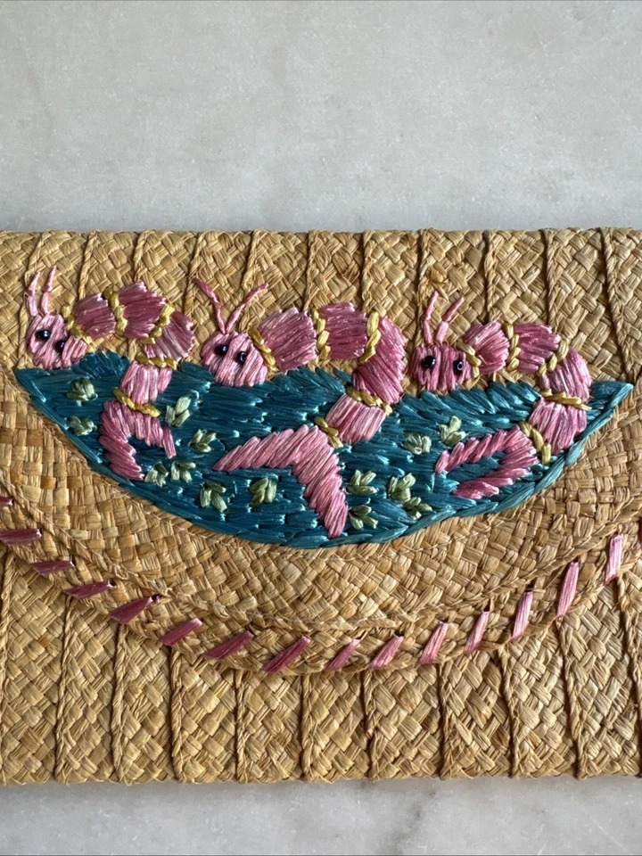 Lilly Pulitzer  ‘Caliente’ Shrimp Lobster Straw Clutch Bag - Image 4 of 4