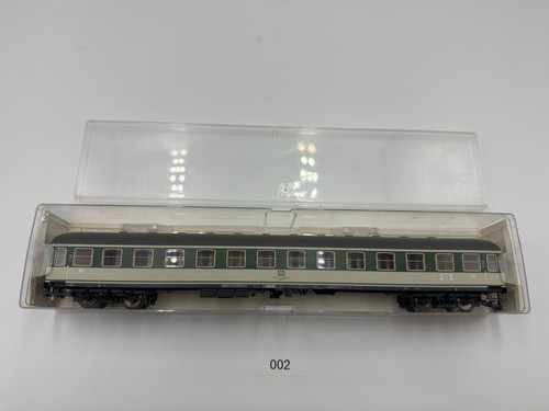 Fleischmann 83 5616 K H0 Personenwagen Schnellzugwagen 2. Kl. 51 80 22-42 845-3 | Zustand: Gebraucht