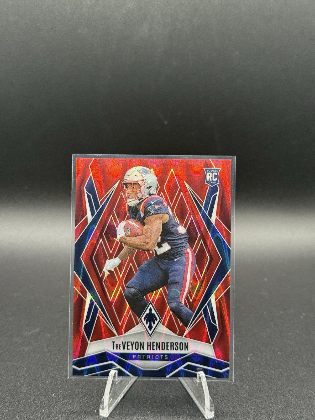 2025 Panini Phoenix - Rookies TreVeyon Henderson #187 Red Seismic /99 (RC)