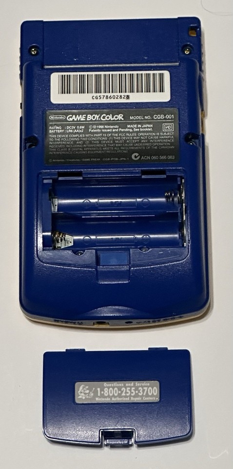 Nintendo GameBoy Color GBC Pokemon Pikachu Edition Handheld Yellow