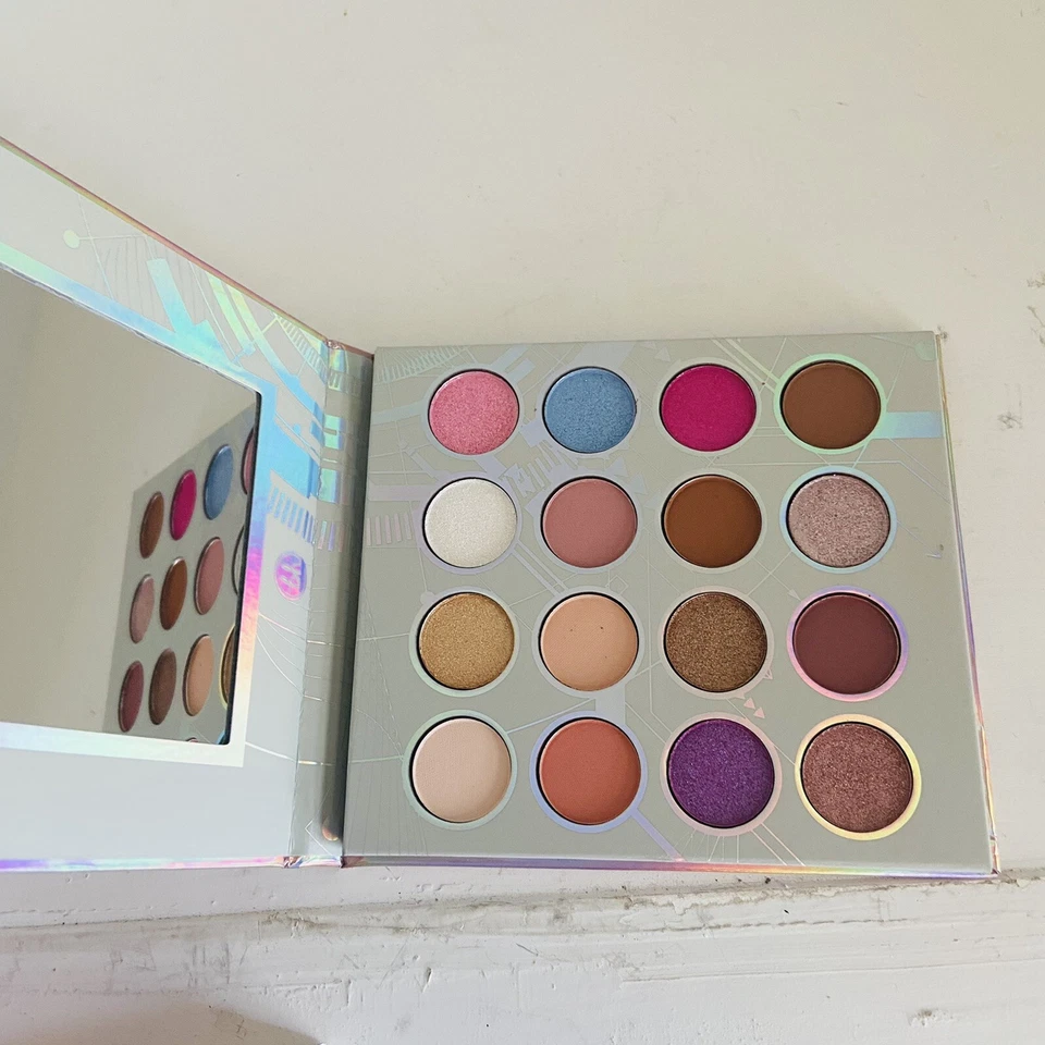 Bh cosmetics Digital Future 16 Color Shadow Palette - Image 3 of 3