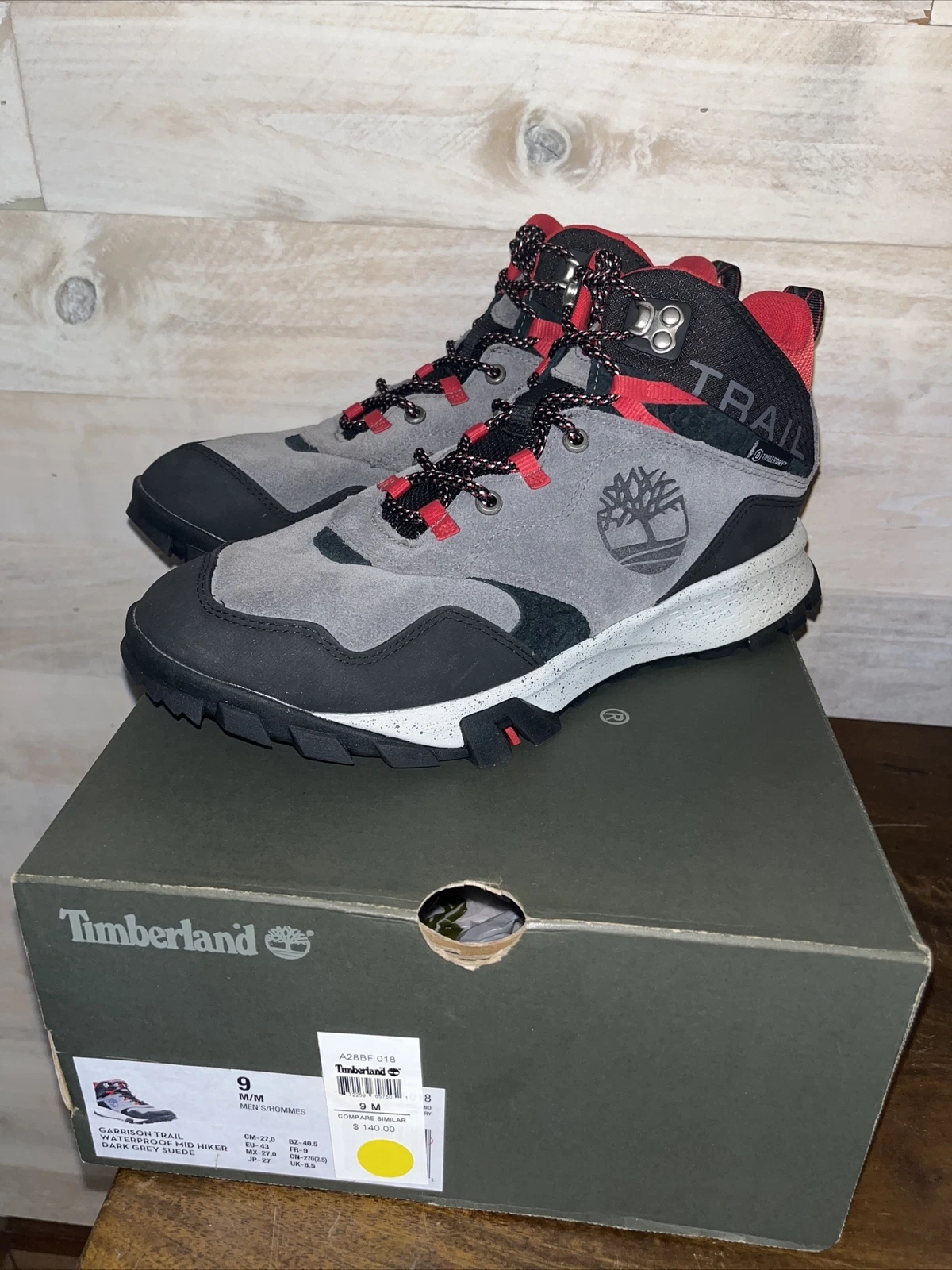 NIB Timberland Men's Garrison Trail WP Mid Hiker - A28BF - US size 9